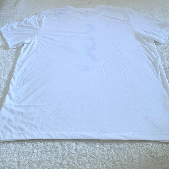 Nike👟 Man♂️ Spinning Basketball on Finger Dri-Fit Graphic Tee👕 - NWT - Picture 12 of 13